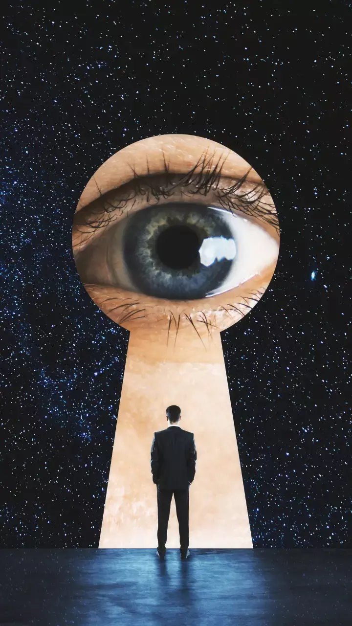 These 6 Habits Can Damage Your Eyesight and Vision