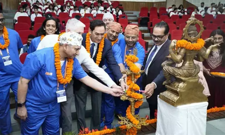Sharda Hospital organises Indias first International Robotic Workshop