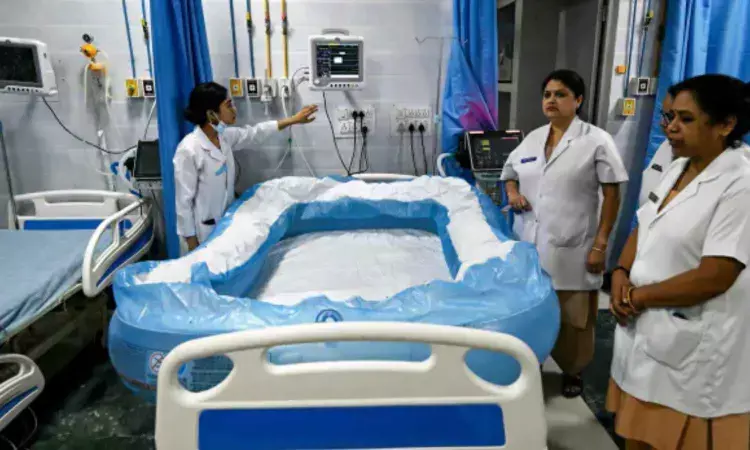 Heatwave Alert: RML Hospital uses inflatable tubs with ice to treat heatstroke patients