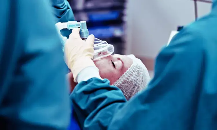 Semirecumbent Positioning in Anesthesia Recovery Reduces Postoperative Hypoxemia Risk: JAMA