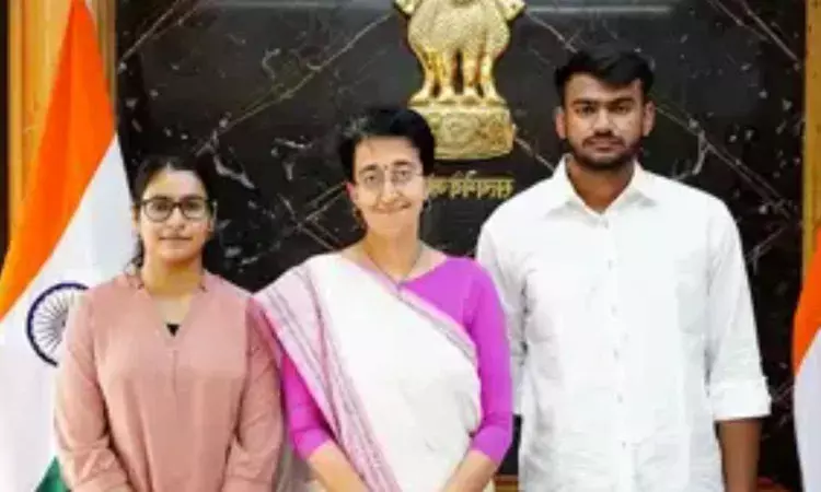 Delhi approves Rs 25 lakh assistance to MBBS student who won bravery award