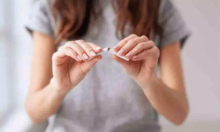 Text-Message Program effective way to quit smoking in adolescents, unravels JAMA study