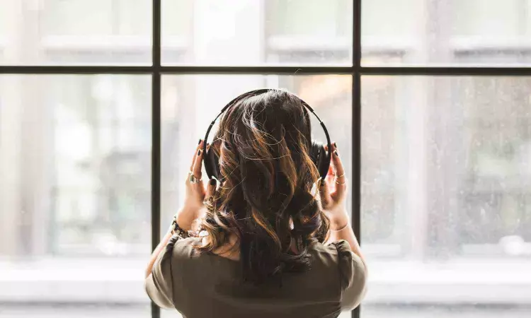 Listening to music may speed up recovery from surgery, reveals research