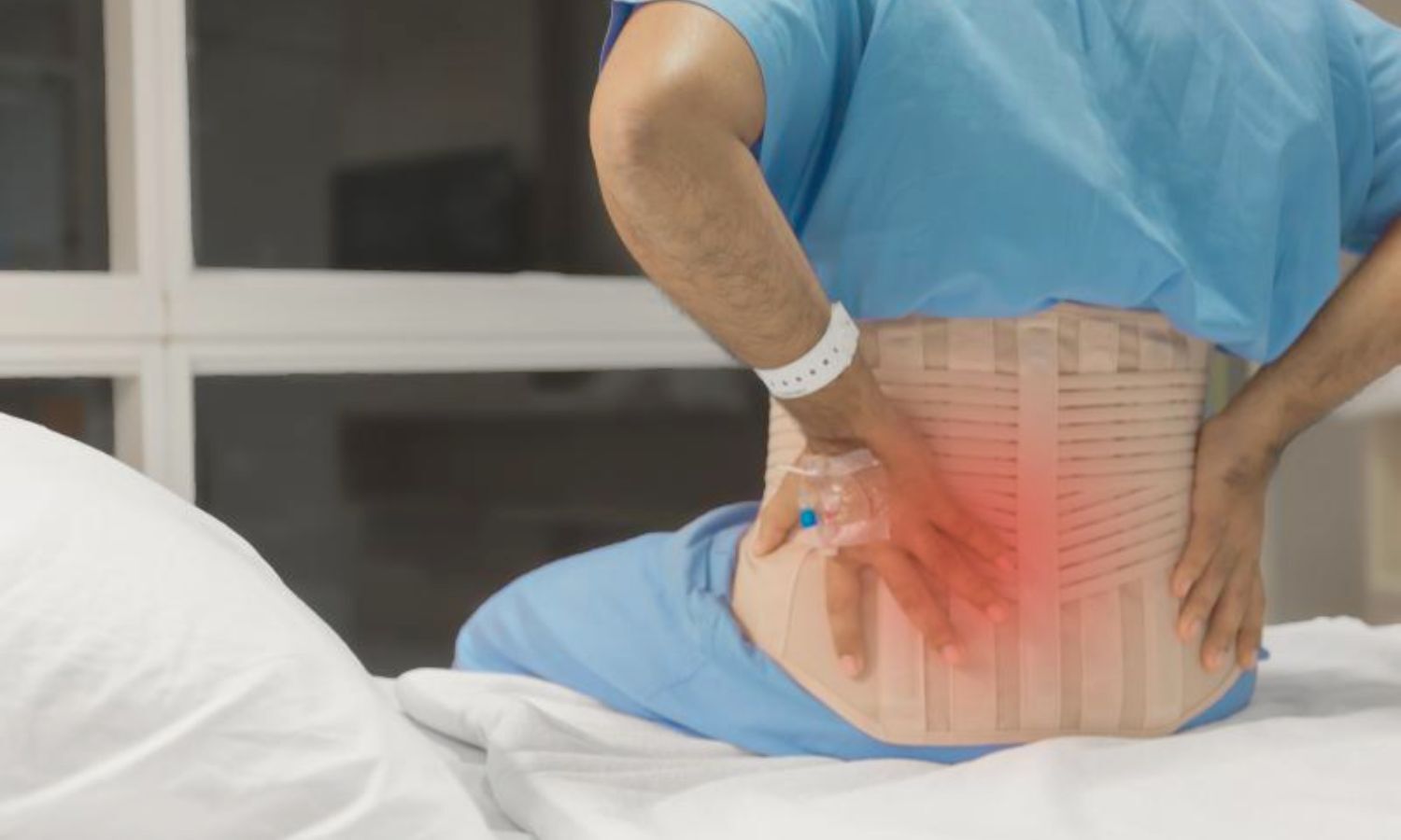 Vertebral Fractures Linked to Reduced Lung Capacity in ILD Patients: Study