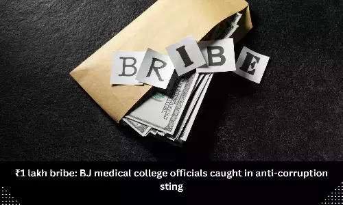 2 BJ medical college officials held for bribery