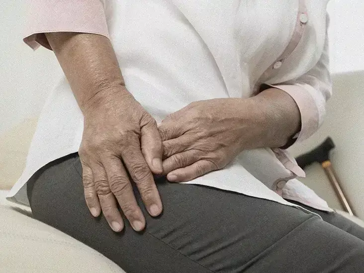 Markedly high prevalence of vitamin D deficiency in older patients presenting with hip fractures: study Markedly high prevalence of vitamin D deficiency in older patients presenting with hip fractures: study