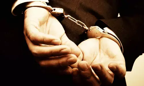 Four arrested for allegedly injecting female doctor with HIV-positive blood in revenge plot Four arrested for allegedly injecting female doctor with HIV-positive blood in revenge plot