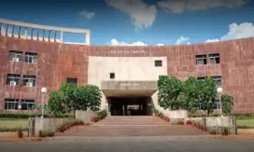 MUHS Revokes Affiliation of Sinhgad Dental College Pune Over Serious Violations, Admissions Barred from 2026-27.