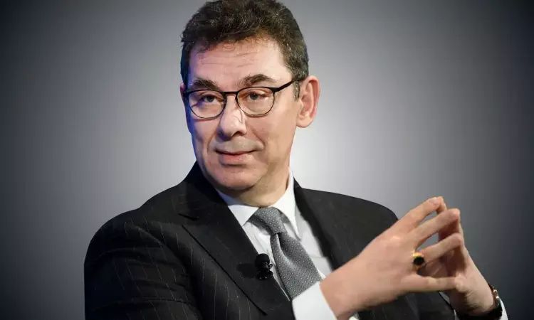 Pfizer CEO Flags Concerns Over USFDA Biologics Chief, Cites Vaccine Policy Uncertainty