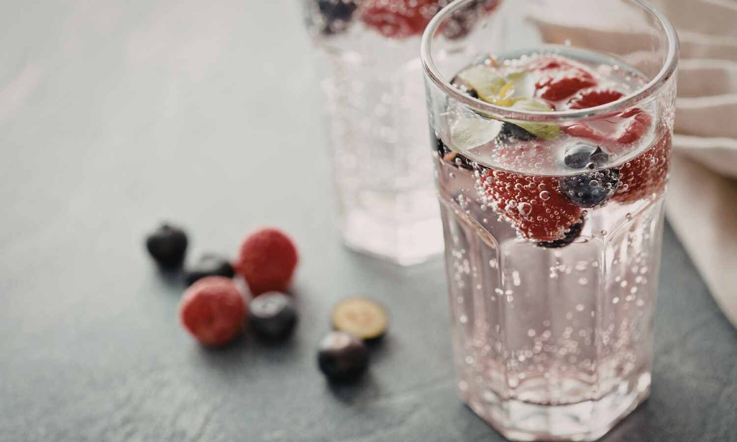 Sparkling water helps keep minds sharp during long esports sessions: Study