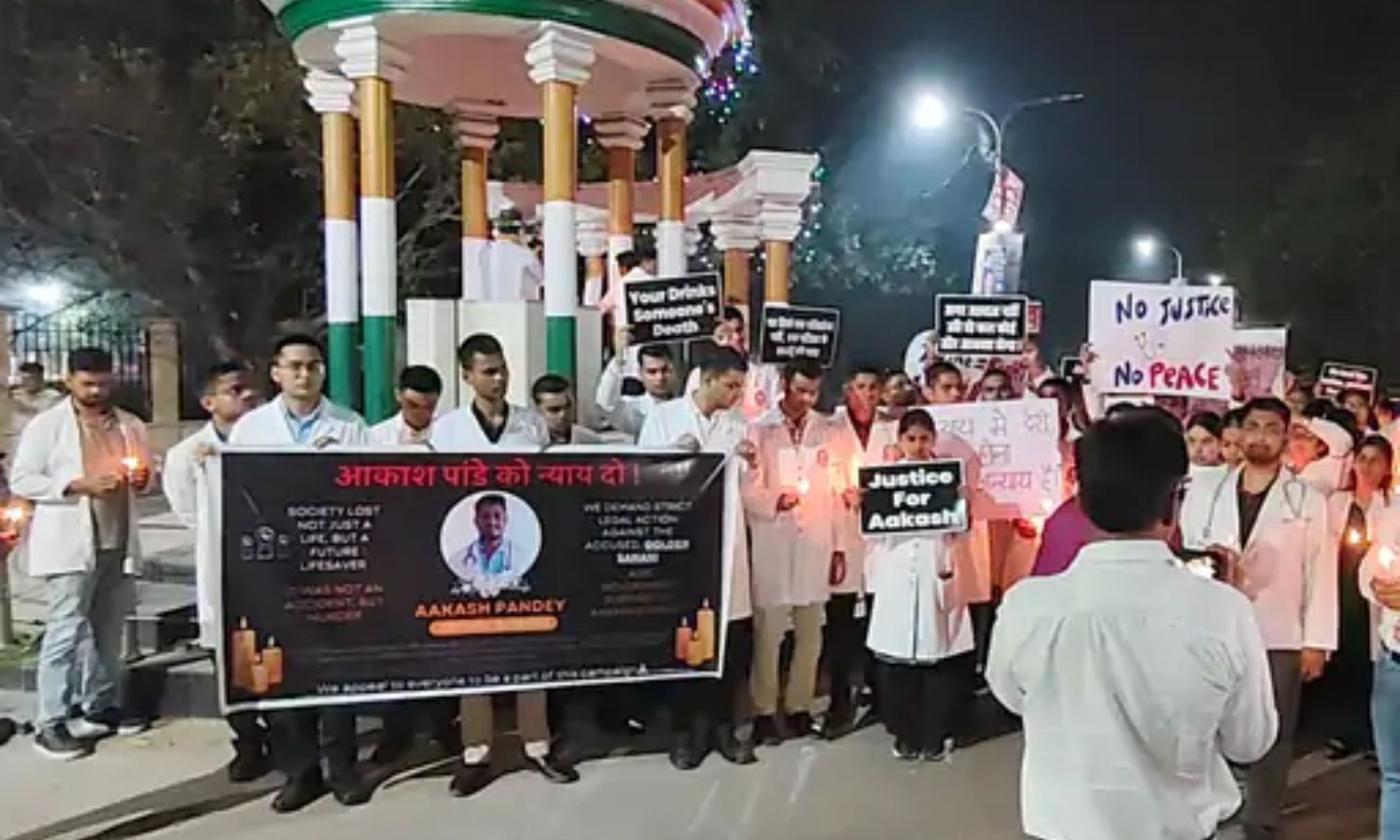 BRD MBBS student death: Medicos hold candlelight march in Kushinagar seeking justice