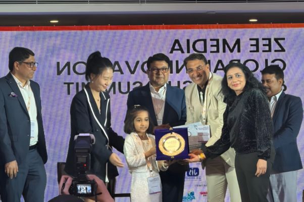 Dr Arpit Chopra Jain honoured at International Summit for homeopathy and humanitarian contributions