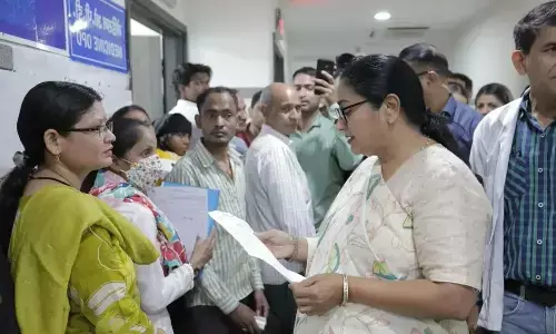 Rekha Gupta pulls up officials during inspection of Aruna Asaf Ali hospital