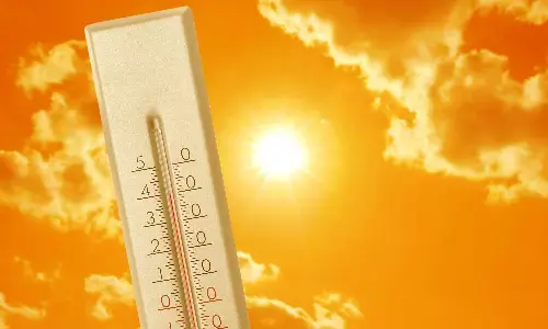 Delhi doctor advises precautions amid rising temperatures