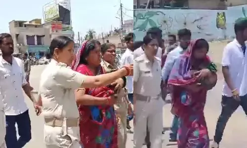Newborn death sparks protest at Jajpur District Headquarters Hospital