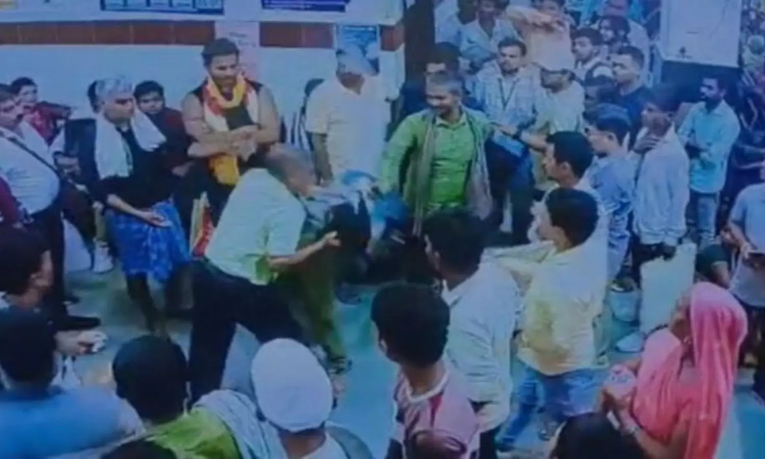 IGIMS Patna MBBS student allegedly assaulted by hospital staff, security guards over treatment delay dispute, RDA demands action IGIMS Patna MBBS student allegedly assaulted by hospital staff, security guards over treatment delay dispute, RDA demands action