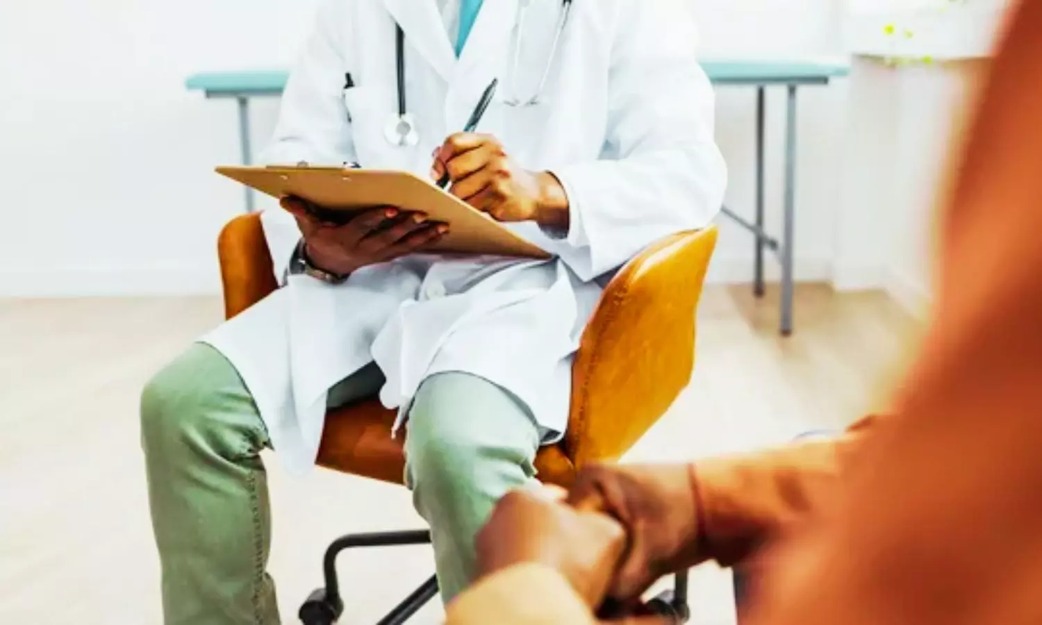 Can Integrative Medicine Transform Healthcare in India? Expert Shares Insights Can Integrative Medicine Transform Healthcare in India? Expert Shares Insights