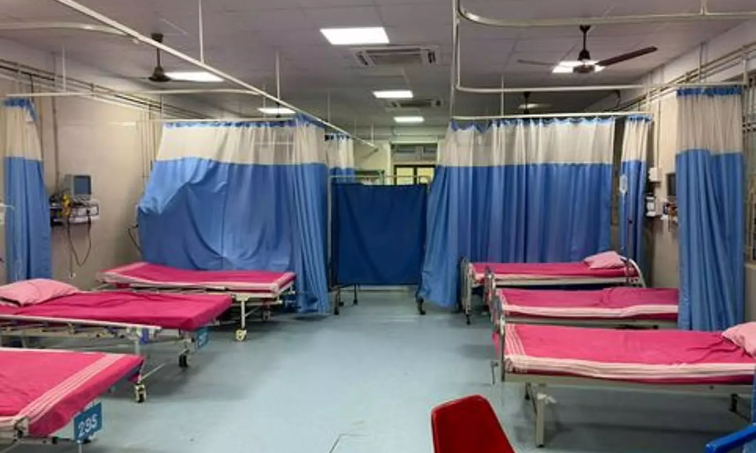 Patient Dies After Falling From Hospital Bed at Thiruvananthapuram Medical College. Patient Dies After Falling From Hospital Bed at Thiruvananthapuram Medical College.