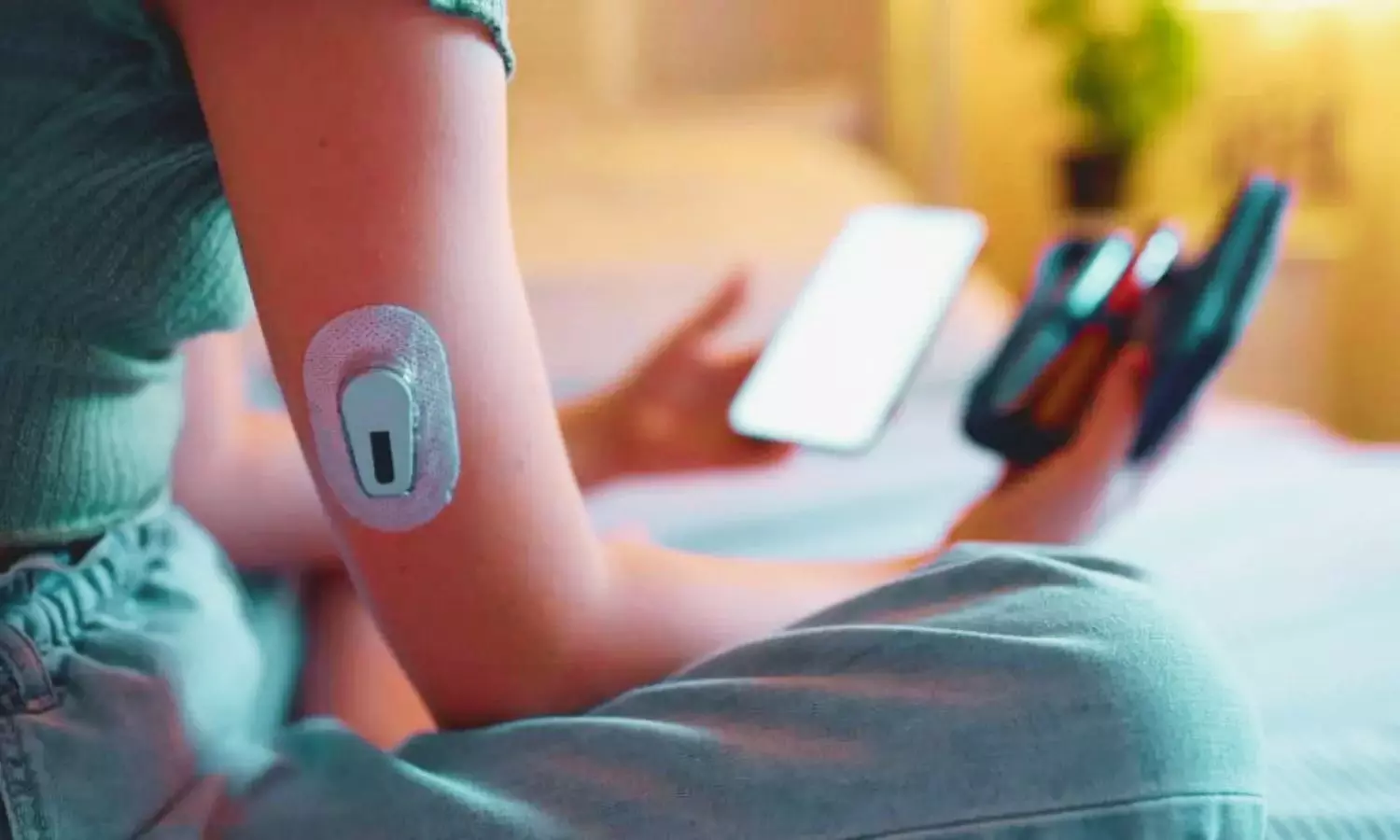 Noninvasive Glucose Monitor Shows Accuracy Comparable to Needle-Based CGMs: Study