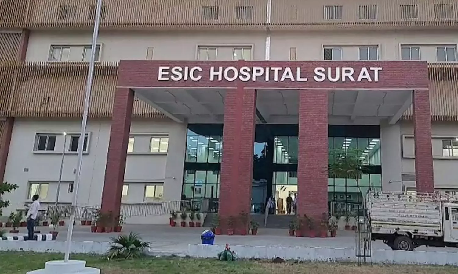 New 220-bed ESIC Hospital to serve 12.16 lakh people in Surat New 220-bed ESIC Hospital to serve 12.16 lakh people in Surat