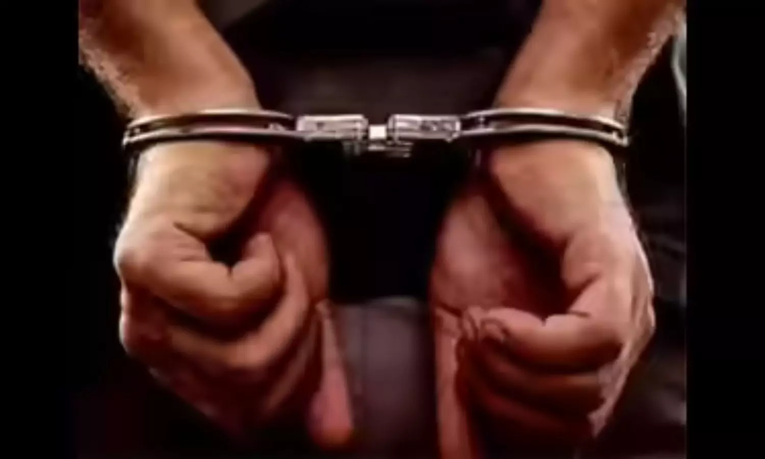 Haryana ACB Nabs Nuh Deputy Civil Surgeon Red-Handed Taking ₹50,000 Bribe to De-seal Hospital. Haryana ACB Nabs Nuh Deputy Civil Surgeon Red-Handed Taking ₹50,000 Bribe to De-seal Hospital.