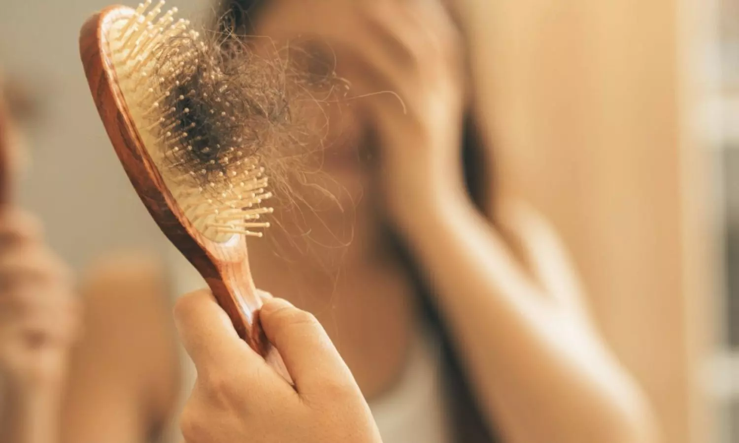 Evidence Does Not Support Estrogen Therapy for Menopausal Hair Loss, Suggests Study Evidence Does Not Support Estrogen Therapy for Menopausal Hair Loss, Suggests Study