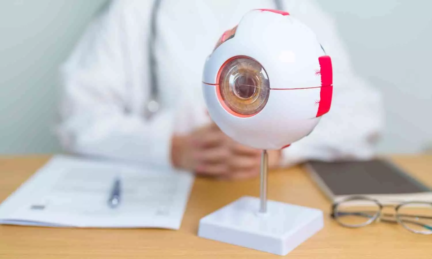 Bioelectric Therapy Enters Pivotal Trial for Dry AMD, suggests study Bioelectric Therapy Enters Pivotal Trial for Dry AMD, suggests study