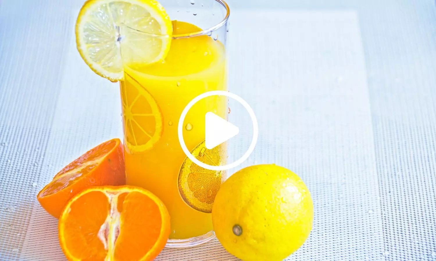 Drinking Orange Juice Daily May Change Activity of Thousands of Genes: Study
