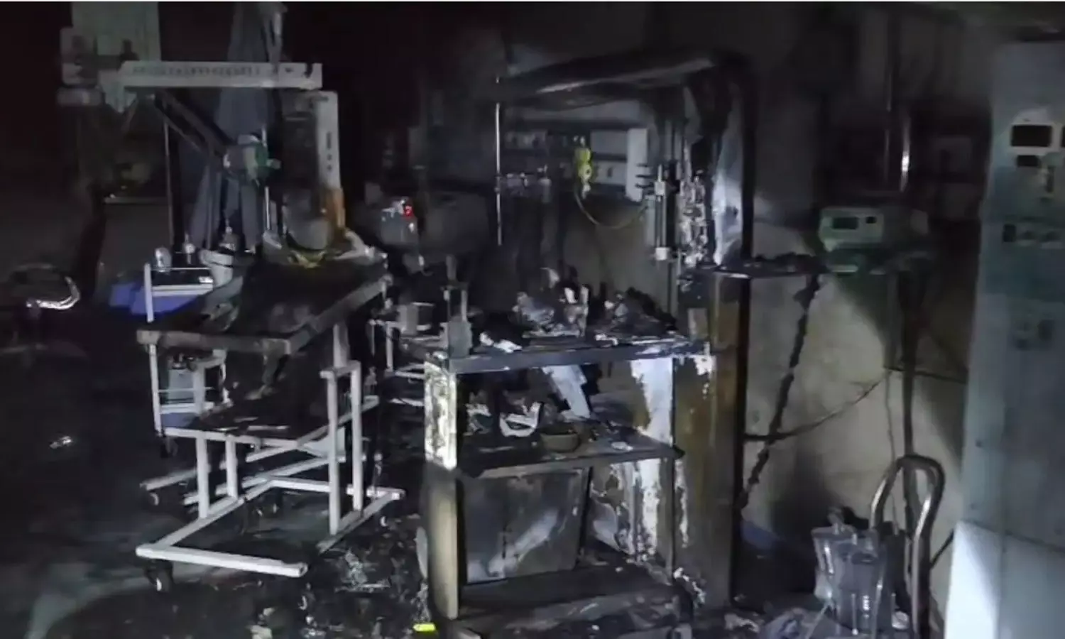 3 newborns killed after fire breaks out at Amravati Hospital NICU