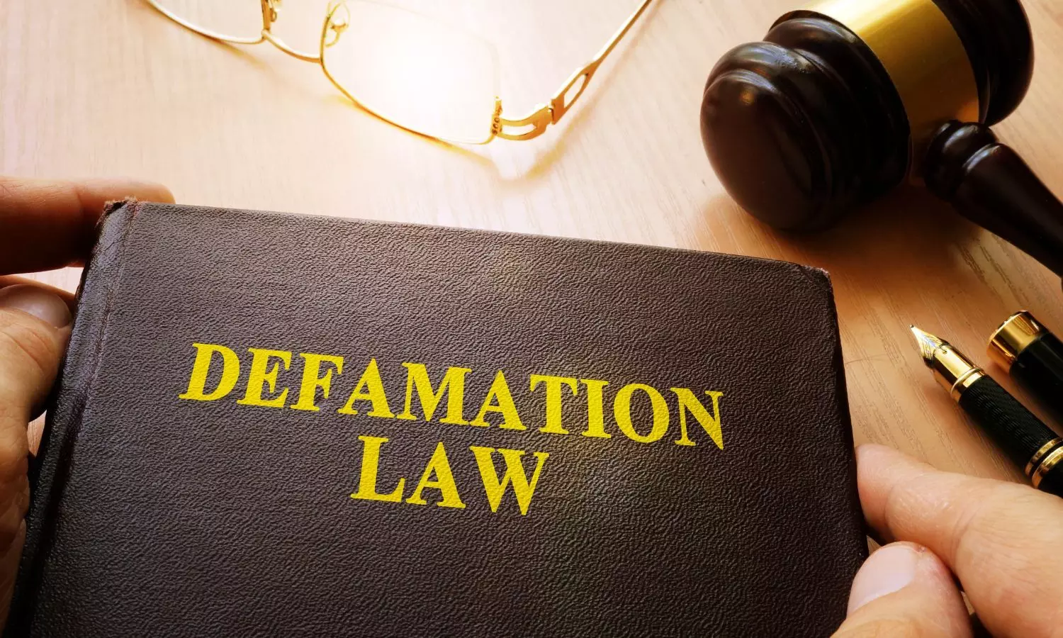 Rs 125 Crore Defamation Case: Bombay HC Issues Notice to DNB Trainee in Saifee Hospital Suit Rs 125 Crore Defamation Case: Bombay HC Issues Notice to DNB Trainee in Saifee Hospital Suit