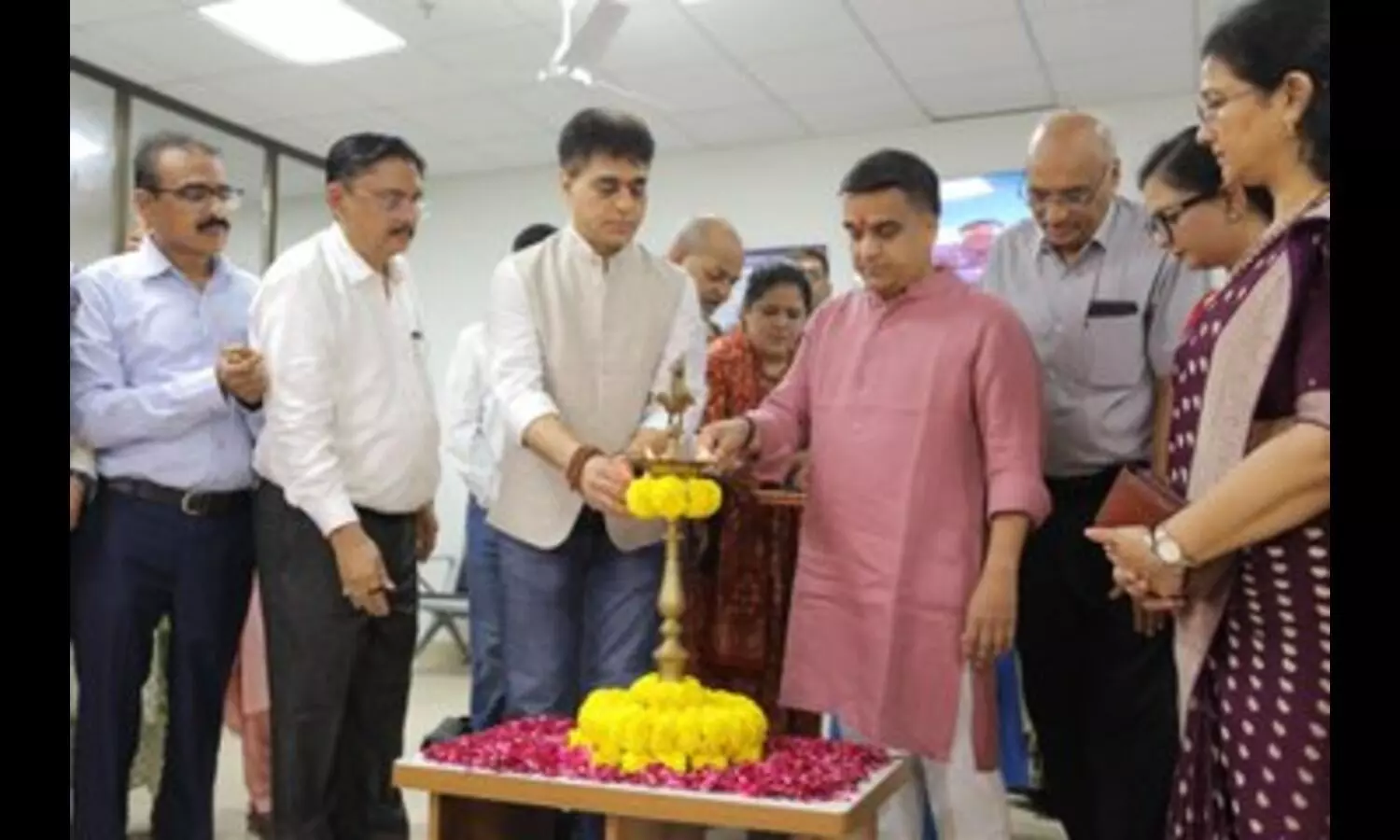 30-bed dialysis centre in Surat 30-bed dialysis centre in Surat