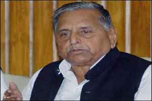 Mulayam Singh Yadav admitted in Medanta Medicity, Gurgaon