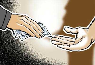 Railway medical officer arrested by CBI while accepting bribe