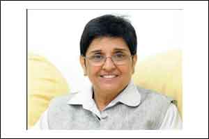 Bedi seeks report from District Collector on status of blood bank
