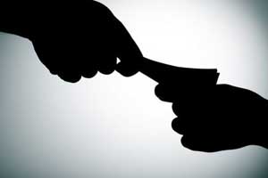 Aurangabad: District hospital employee caught taking bribe from doctor