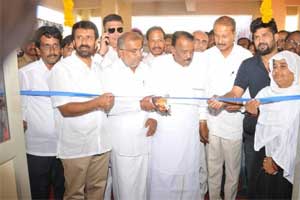 ESI Hospital inaugurated; Minister seeks Central support