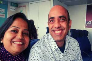 Bravo: Indian doctor-couple provides medication mid air, save 63 year Australian lady